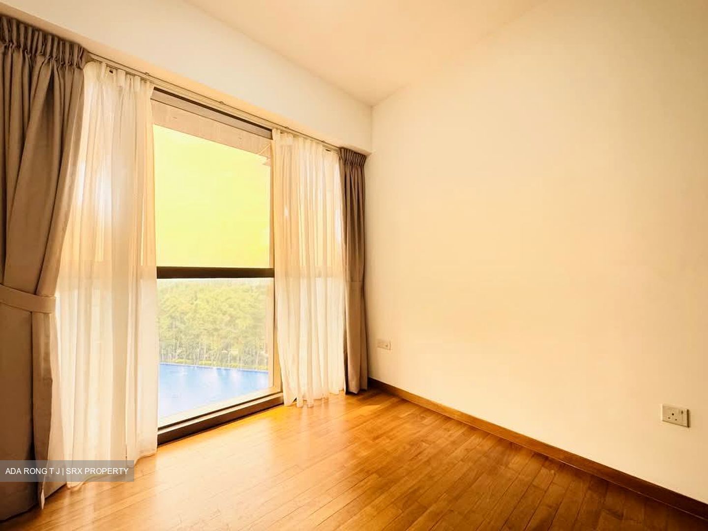 Seaside Residences (D15), Apartment #580308181